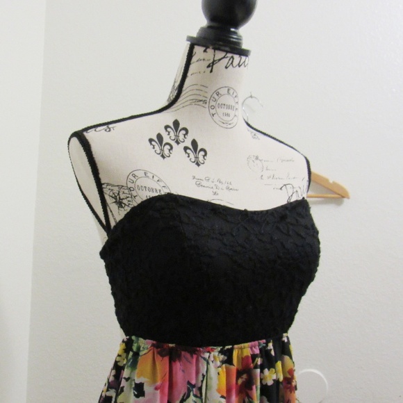 H&M STRAPLESS FLORAL MAXI DRESS - Picture 5 of 8